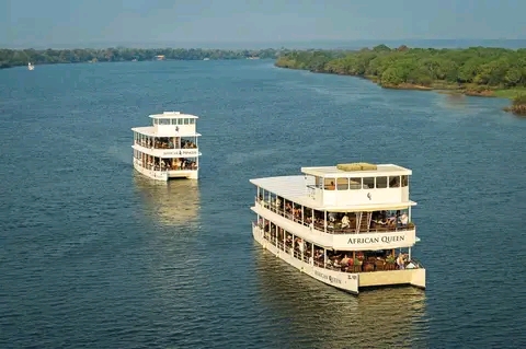 1-Day Zambezi Sunset Cruise in Livingstone Zambia gallery image